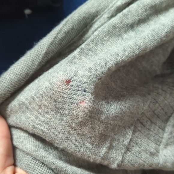 Cashmere Cardigan - Picture 6 of 6